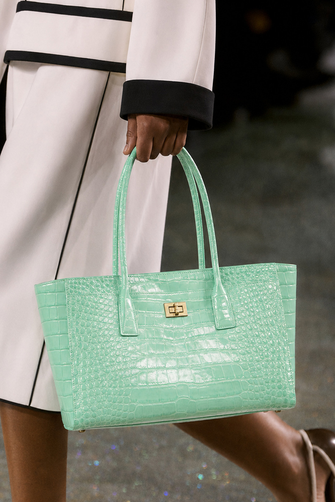 Women Bags Work - Сумка-тоут SHELKSBAG с глянцевым тиснением под